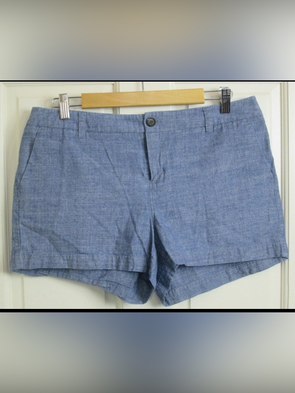 Merona Navy and Light Blue Chambray Shorts size 8R